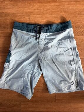 Billabong Men's Light Blue Swim Board Shorts with Dark Teal Waistband